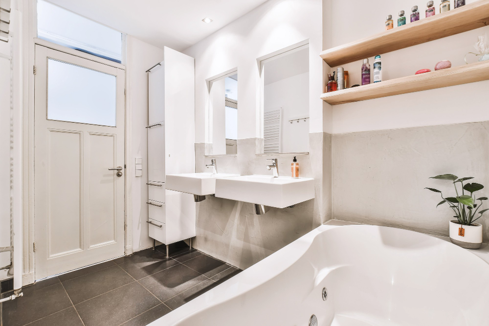 Custom bathroom design and layout Chicago