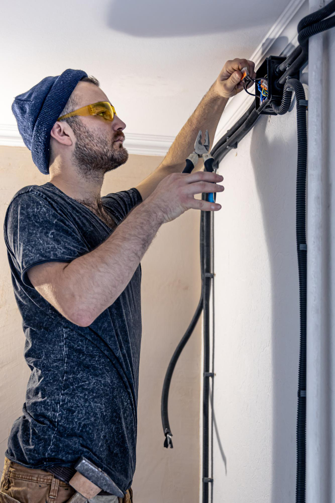 Reliable electrical solutions Chicago contractor